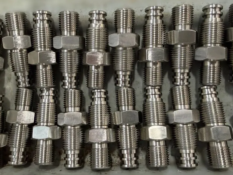9/16-18 / 5/8-18 UNF-2A x 2.06" Subsea Hydraulic Fitting in Nitronic 50 (ASTM A276) — machined by Innovation Fasteners, Houston