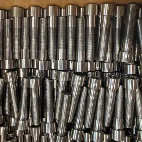 1/2"-20 UNF-3A x 2-1/4" Socket Head Cap Screw in ASTM A320 L7 — machined by Innovation Fasteners, Houston