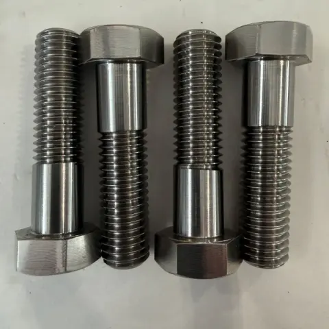 5/8"-11 UNC-2A x 2-1/2" Hex Head Cap Screw in ASTM A453 Grade 660D — machined by Innovation Fasteners, Houston